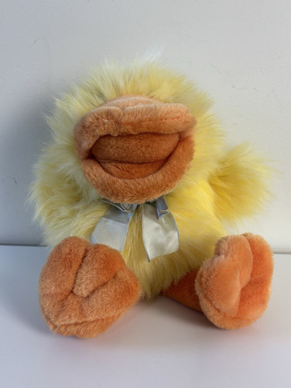 Vtg 80s Seslico Korea 14” Shaggy Yellow Duck Hand Puppet Plush